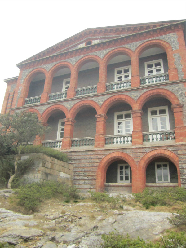 wKgB3FEtuNyAQE9VAAXPIWb0AJ449.jpeg?imageView2%2F2%2Fw%2F600%2Fh%2F600%2Fq%2F90