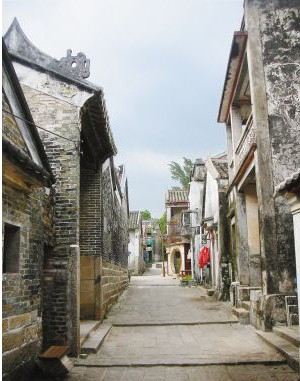 深圳周边游-凤凰古村,凤凰山,台湾美食街,南山欢乐海岸,海上世界,欢乐