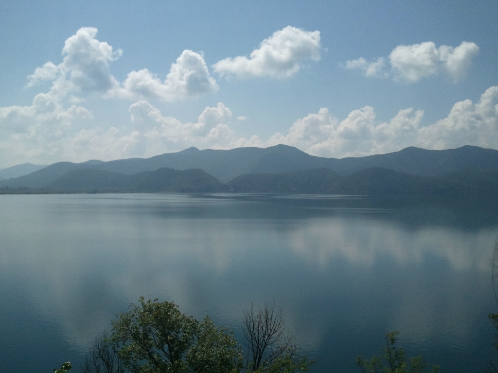 wKgB4lKvDAuAPlqSAAb9T4x1_1E08.jpeg?imageView2%2F2%2Fw%2F600%2Fh%2F600%2Fq%2F90