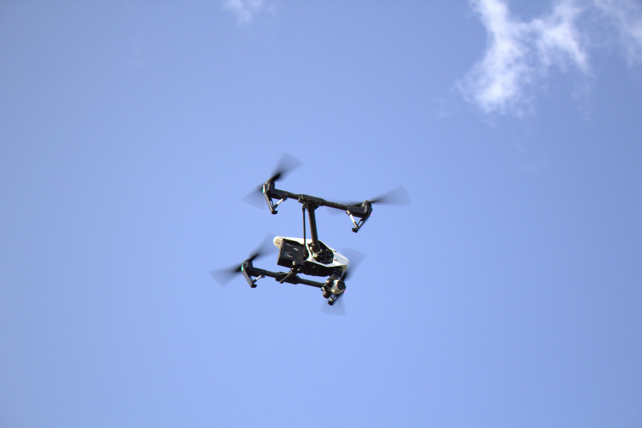 wKgBpVXyLmmAflOPAAVu35vY6Xc02.jpeg?imageView2%2F2%2Fw%2F600%2Fh%2F600%2Fq%2F90