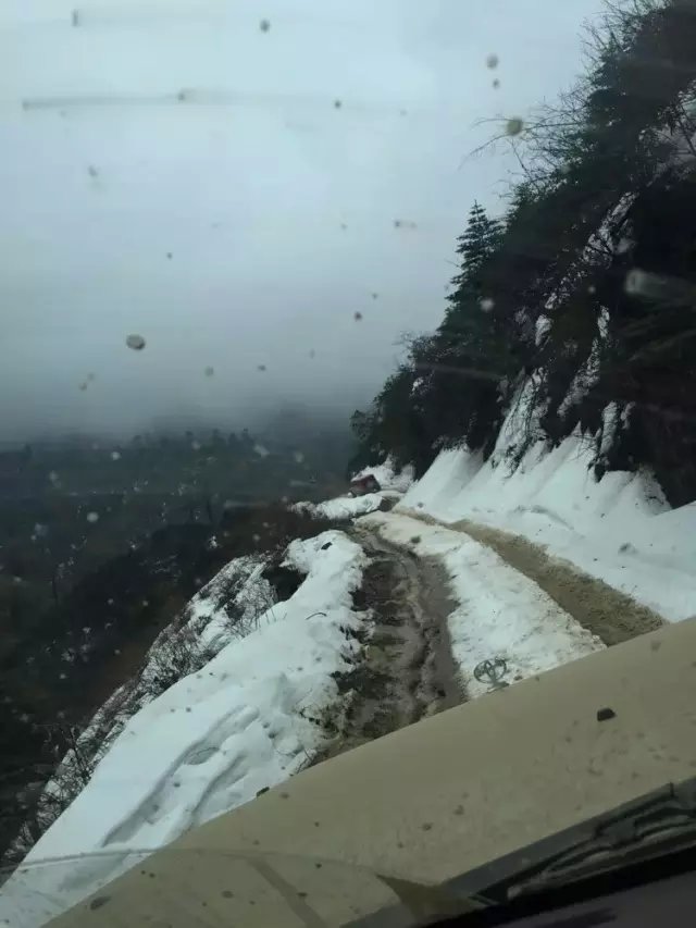 未成年女生独自前往四人同山再上牛背山