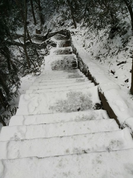 山上雪景游玩攻略,山上雪景游玩攻略图