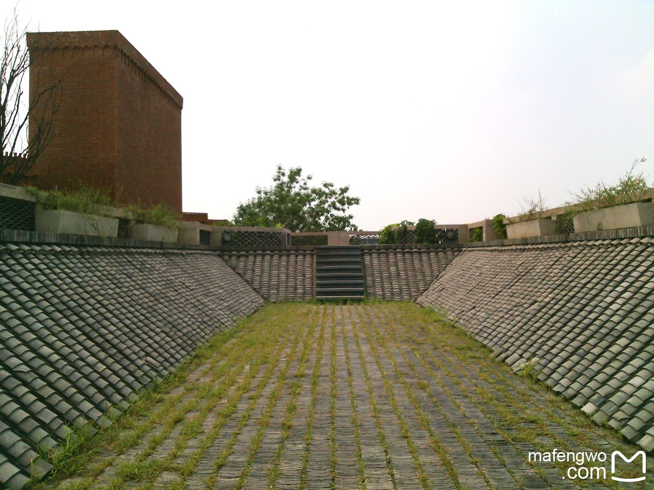 wKgBs1e2rcKAOFbDAAUtvy7-SBU62.jpeg?imageView2%2F2%2Fw%2F600%2Fh%2F600%2Fq%2F90