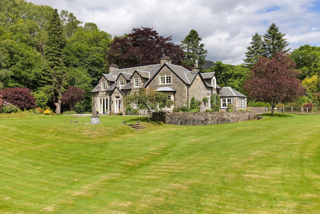 unique scottish house in trossachs national park