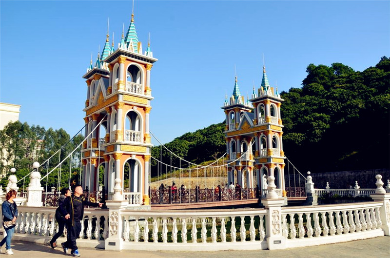 東莞 龍鳳山莊遊玩卡 版畫村 自助晚餐純玩2日遊住囍悅酒店(中國唯一