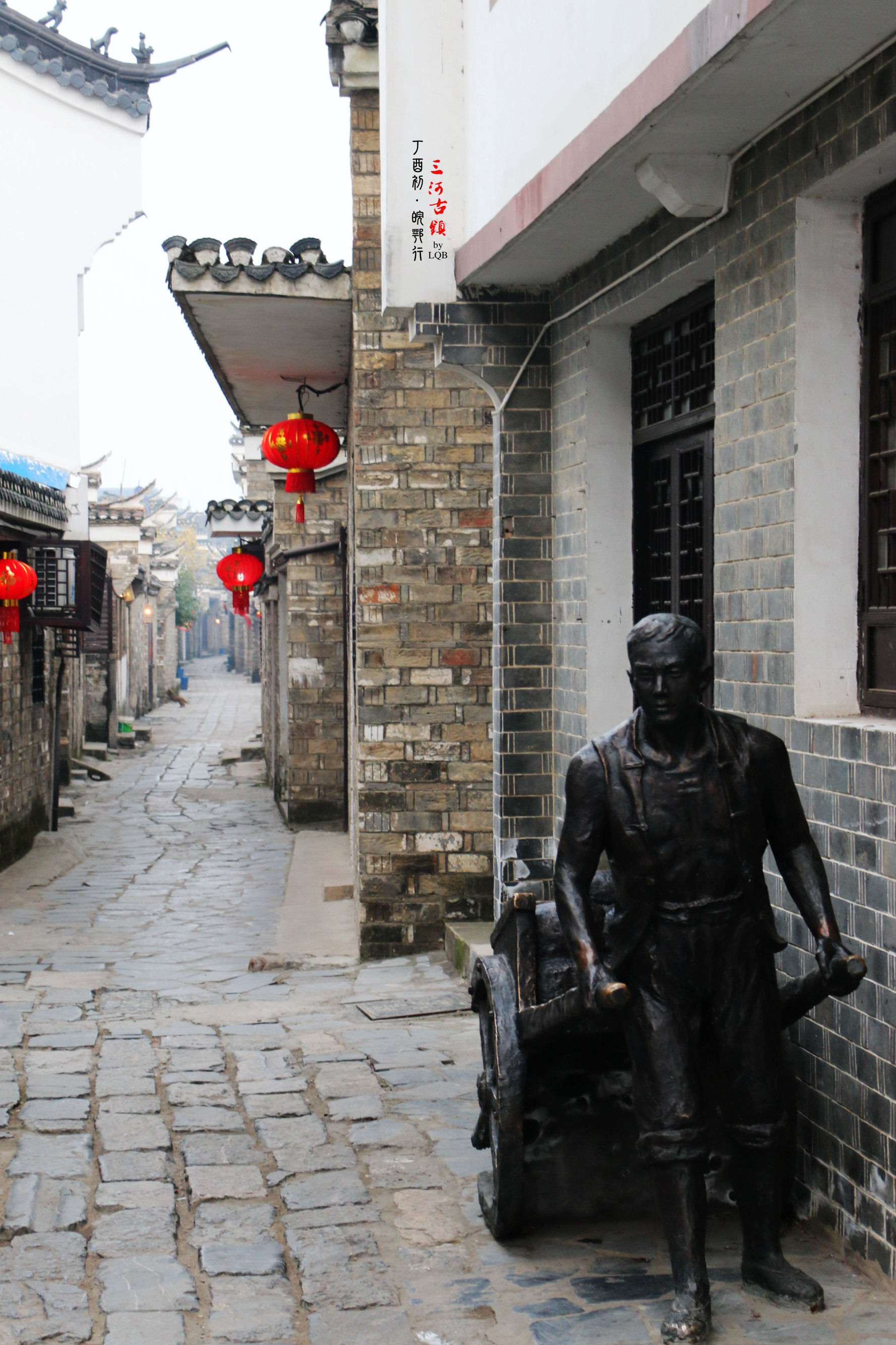 而杨振宁故居所在的一人巷也不过数百米,还有董寅初,约莫在东北门往南