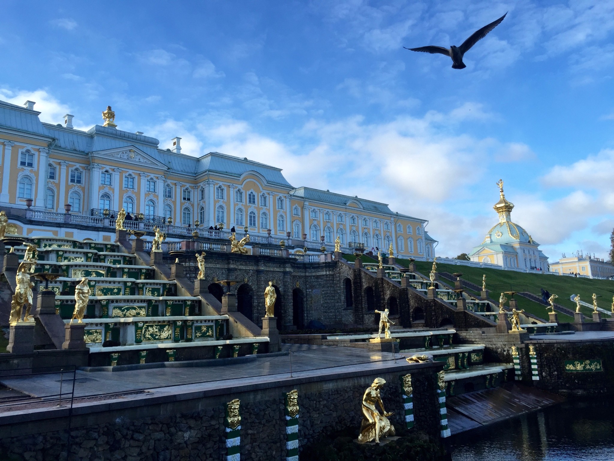 wKgBs1bo6tiAPPHVAAsyGIAfulg62.jpeg?imageView2%2F2%2Fw%2F680%2Fq%2F90