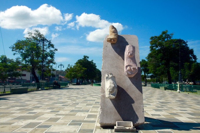 美洲 古巴共和国 圣地亚哥省 圣地亚哥-德古巴市 - 西部落叶 - 《西部落叶》· 余文博客 美洲 古巴共和国 圣地亚哥省 圣地亚哥-德古巴市 - 西部落叶 - 《西部落叶》· 余文博客